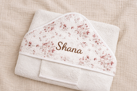 Précommande Mai 2026 _  Cape de bain fleuri