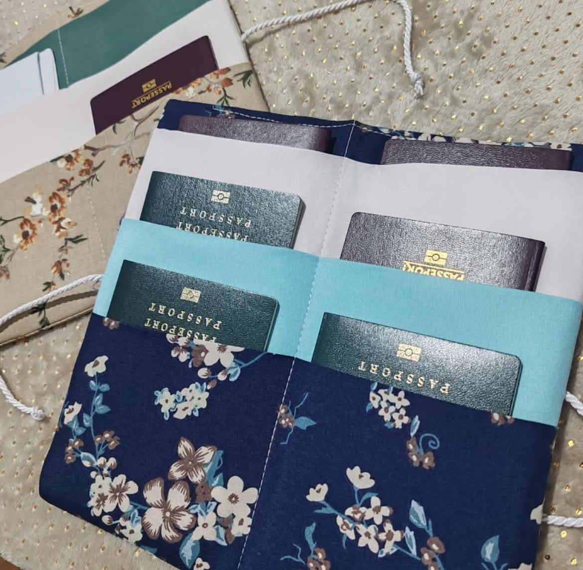 Pochette passeport familial