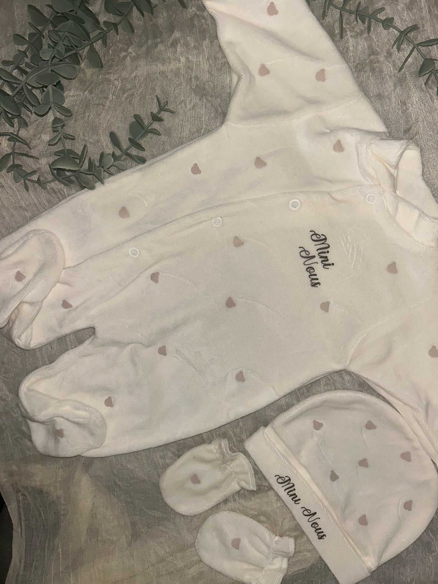 Dispo de suite | Tenue velours plein d’ourson 🐻