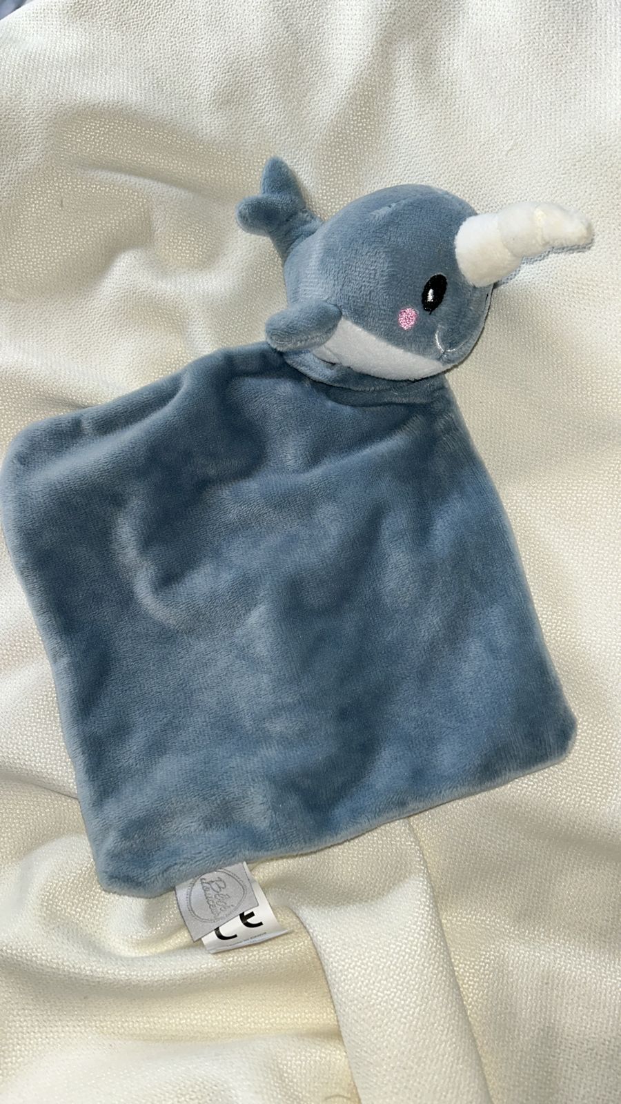 Doudou baleine bleu