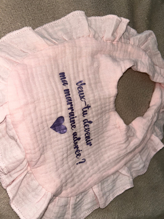 Dispo de suite | bavoir marraine