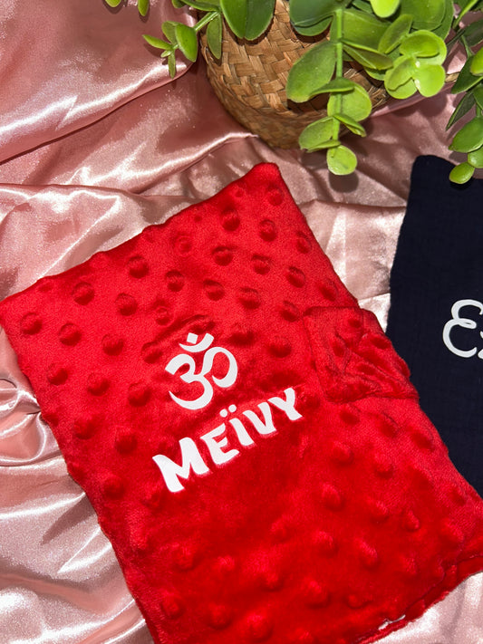 Carnet de santé | Rouge Minky à personnaliser
