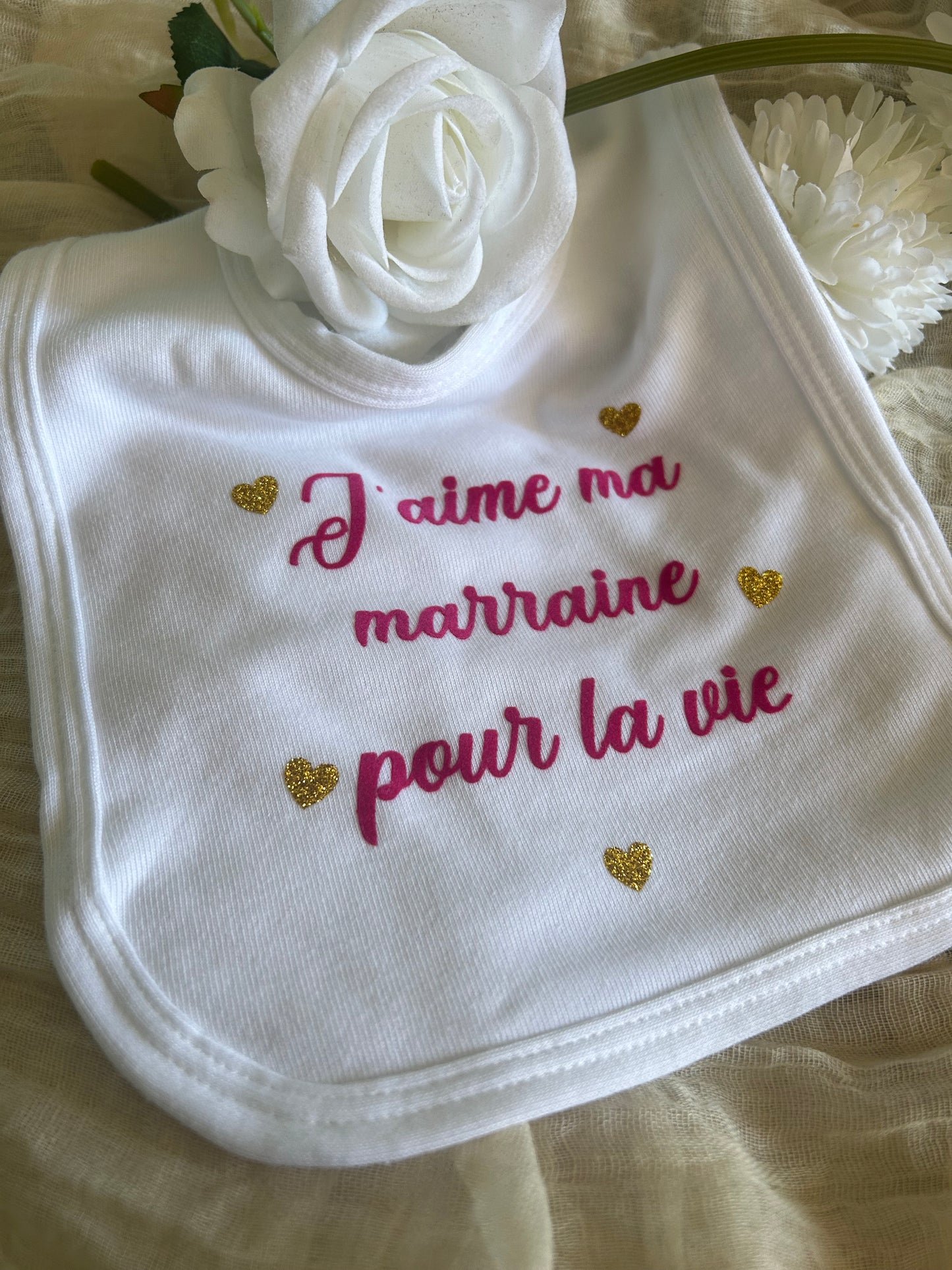 Dispo de suite | Bavoir j’aime marraine