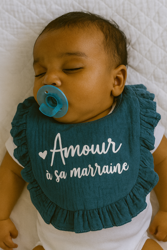 Dispo de suite | bavoir amour marraine