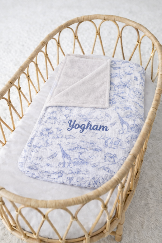 Précommande pour Avril | Couverture Bleu  • Safari