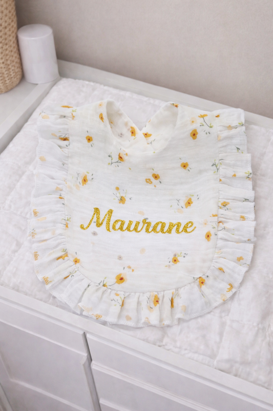 Précommande Mai 2026 _ Bavoir fleuri