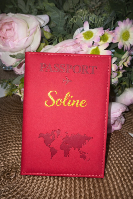 Protège passeport ✈️🌍 | Fuchsia