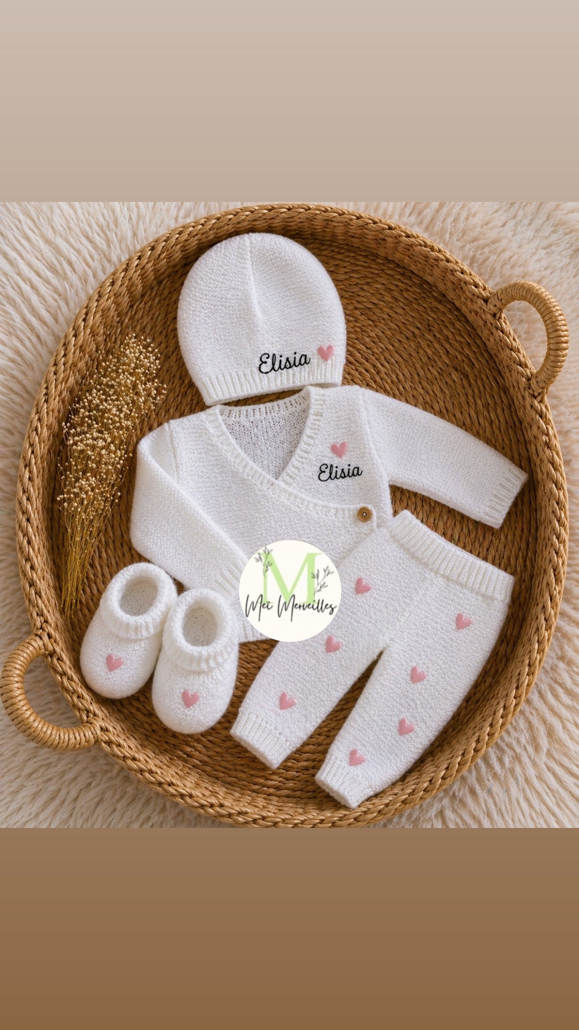 Précommande pour  fin août 🤍 Tenue en maille BLANCHE