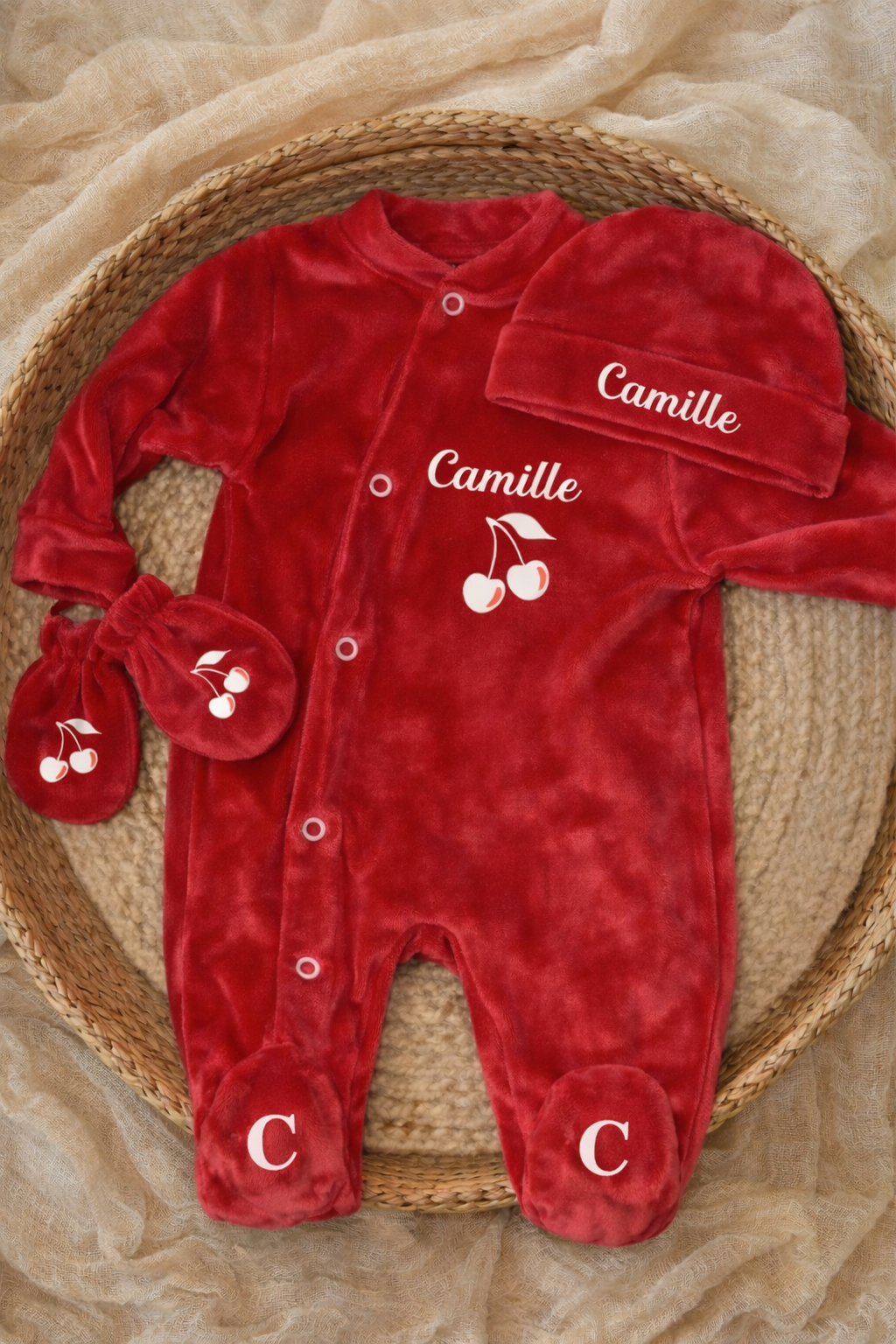 VELOUR | Cerise