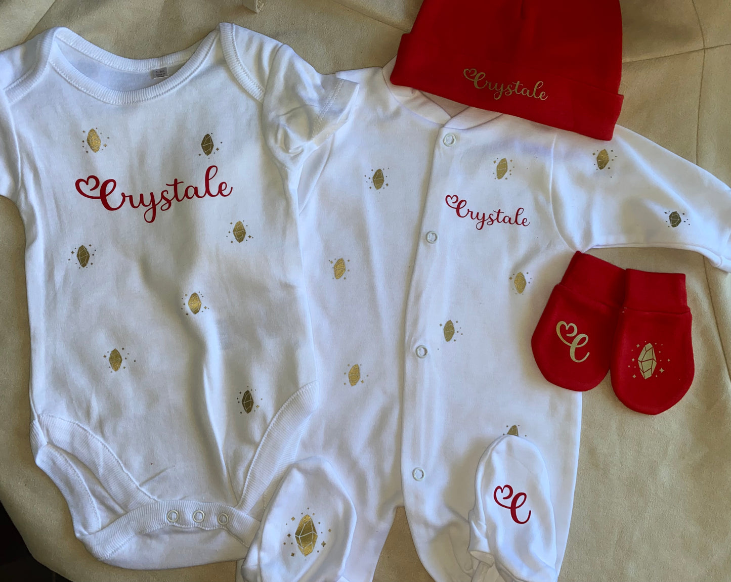Tenue de naissance | Pierre Cristal