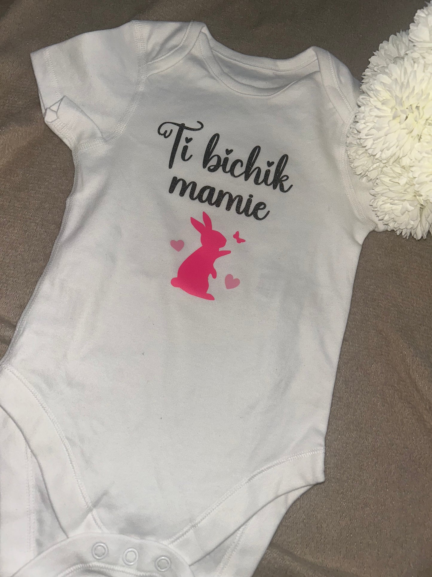 Body | Ti bichik mamie