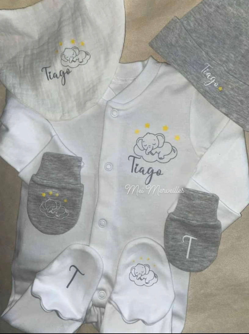 Tenue de naissance | Thème éléphant sur nuage